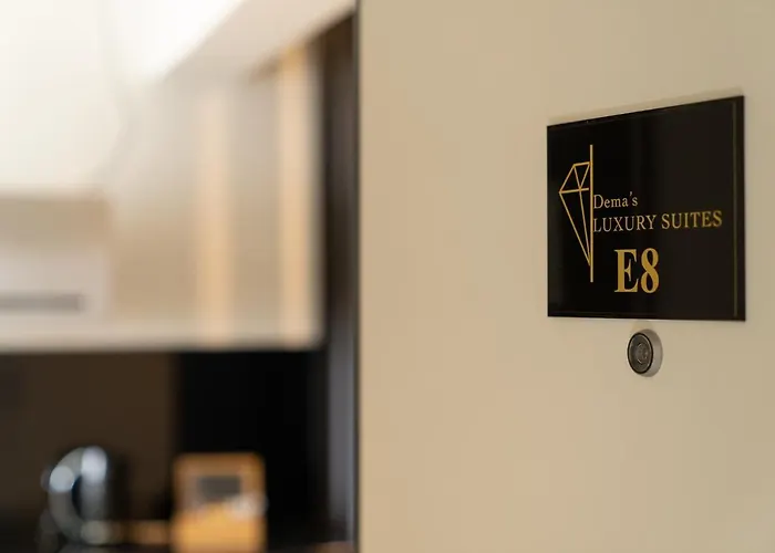 Dema Luxury Suites - Perikleous E8